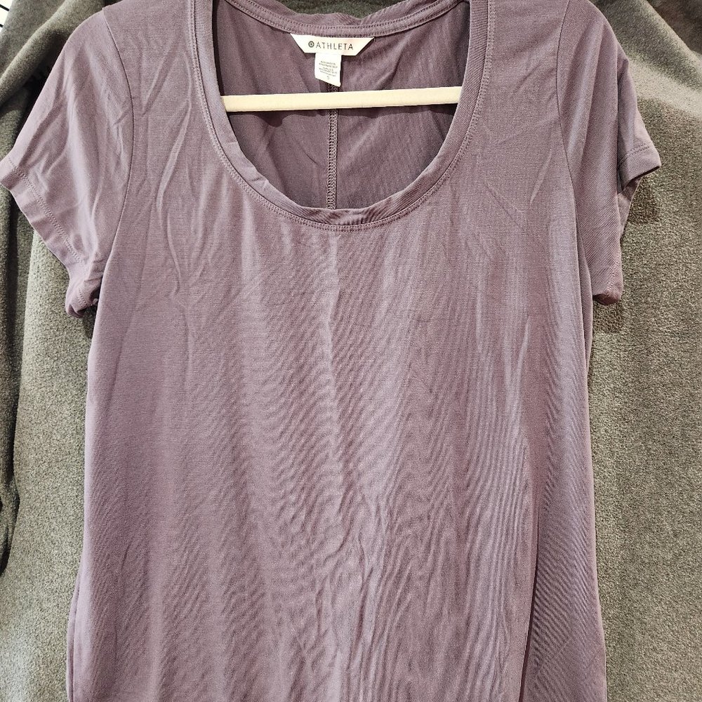 Purple Scoop Neck Athleta T-shirt Small